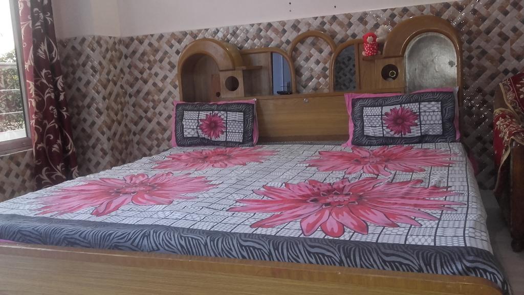 Anil Guest House カトラ 部屋 写真
